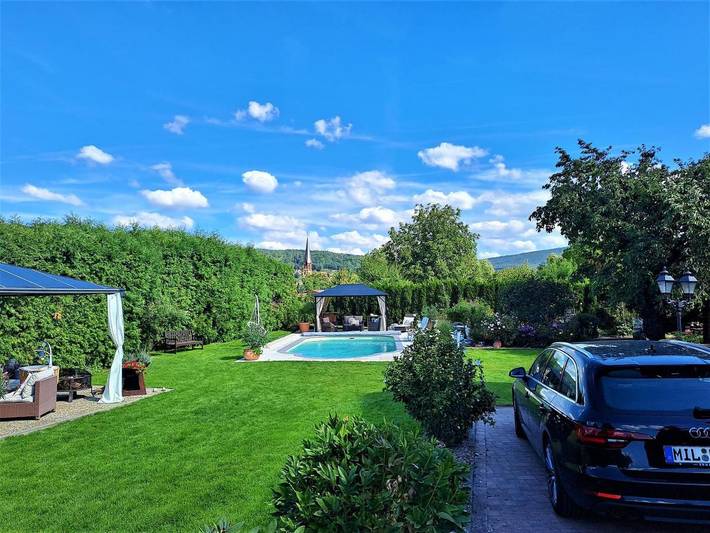 Ferienwohnung für 6 Personen, mit Terrasse und Whirlpool sowie Garten und Pool im Spessart