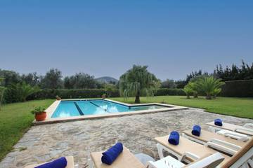 Villa in Pollença Stadt, Pollença für 8 