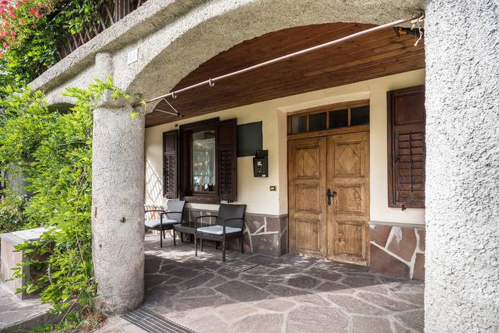 Ferienwohnung für 9 Personen, mit Garten in den Dolomiten