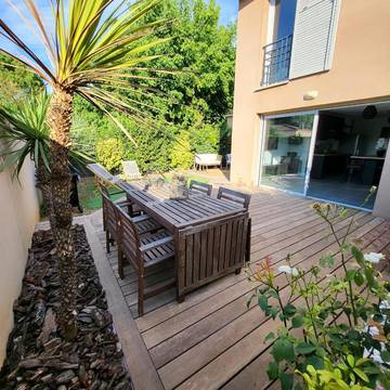 Cottage pour 6 personnes, avec jardin, adapté aux familles à Rousset