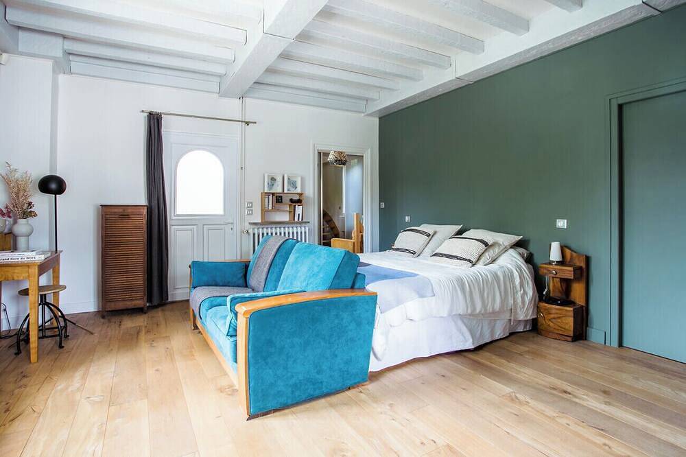 Les Nénuphars, magnifique villa au bord du canal in Saint-Alban-de-Montbel, Chambéry region