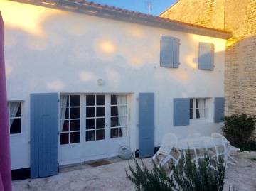 Gîte pour 5 personnes, avec jardin et terrasse à Sainte-Marie-de-Ré