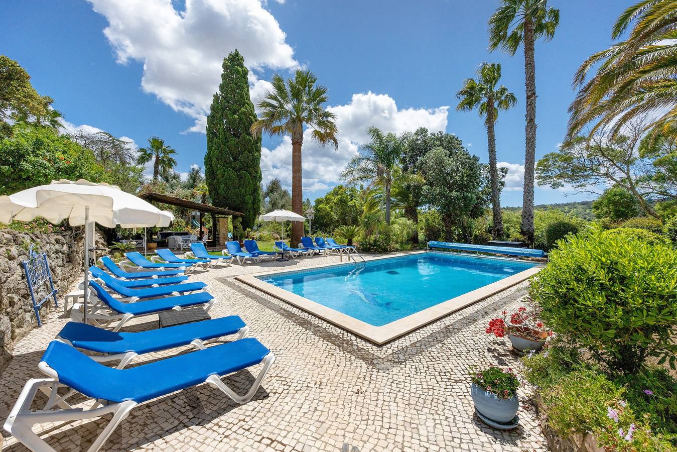 Quinta das Achadas – Hibiscus-Zimmer in Lagos mit Gemeinschaftspool, Natur & Frühstück in Odiáxere, Faro Distrikt