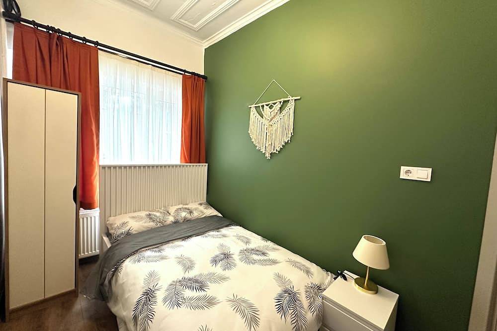 Apartamento entero, Yellowhouse Room 1 in Beyoğlu, Bülbül Mahallesi