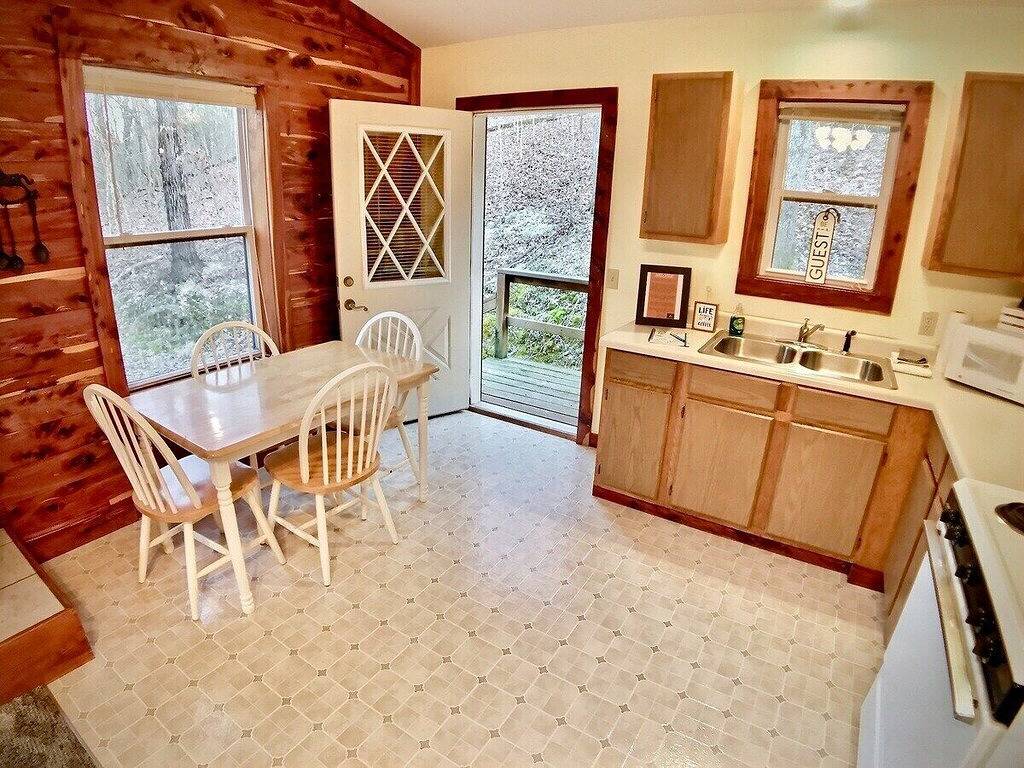 Glamping for 2 Guests in Ozark Mountains, Arkansas