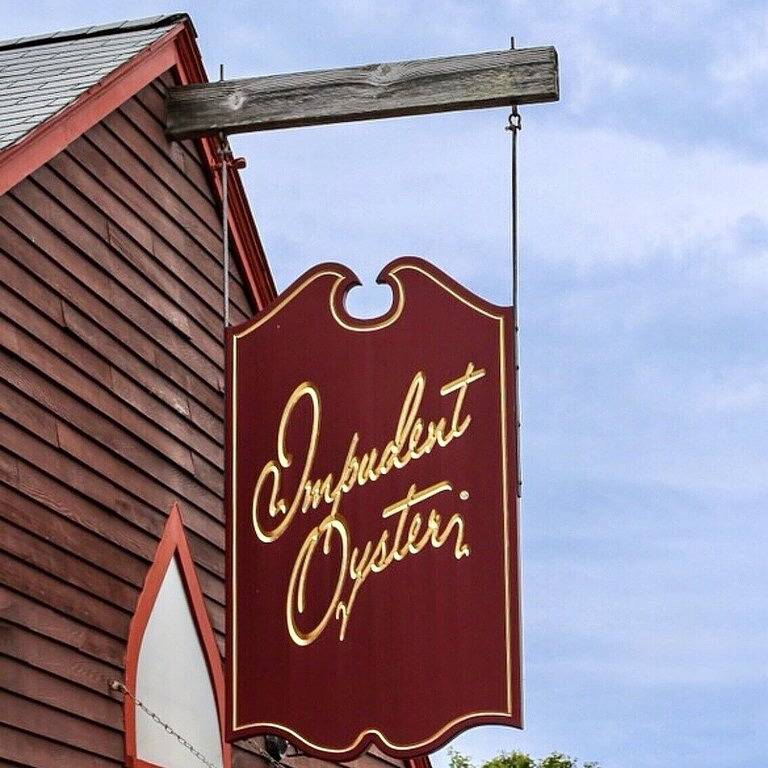 Beachcamp Cottage + Nur 50 Schritte zum Strand + Aktualisiert und nah an alles! in Dennis Port, Dennis