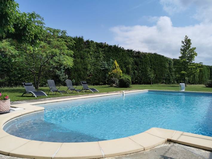 Gîte pour 10 personnes, avec piscine à Sarrians - 2