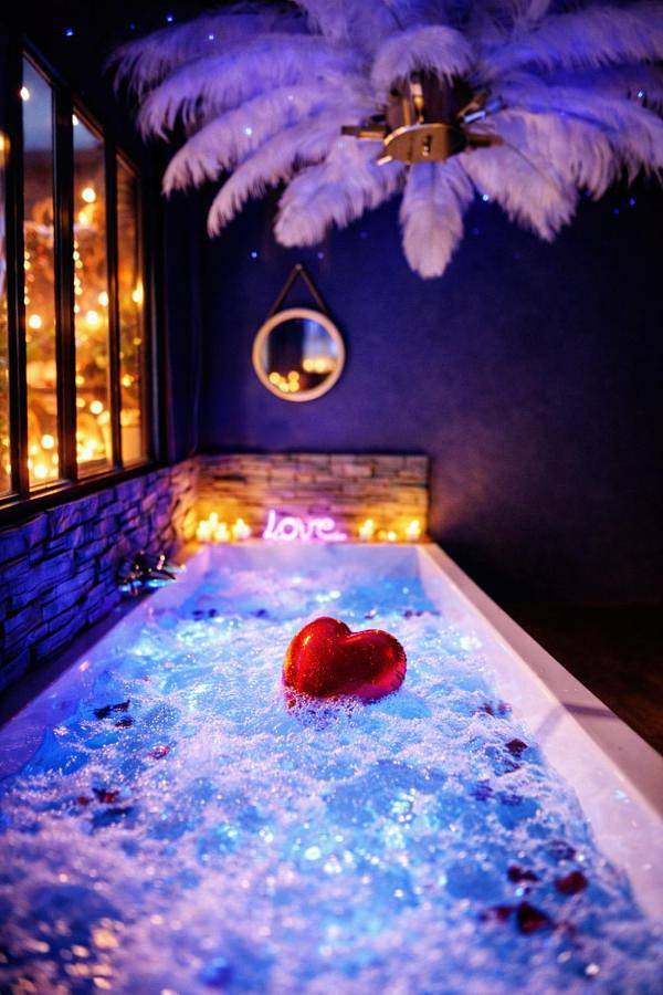 Gîte pour 2 personnes, avec jacuzzi à Bourgoin-Jallieu - 4