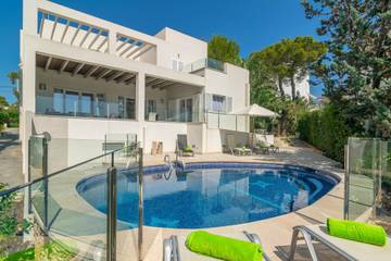 Villa in Cala d'Or, Santanyí für 6 