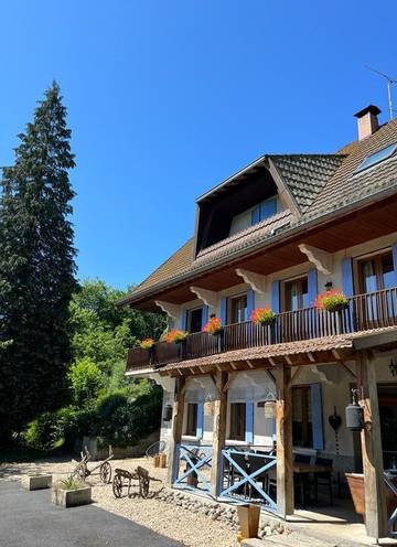 Chambre d’hôte pour 2 personnes, avec piscine et jardin dans le Puy-de-Dôme