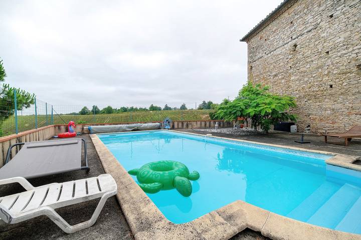 Chambre d’hôte pour 2 personnes, avec jardin, adapté aux familles dans le Tarn-et-Garonne