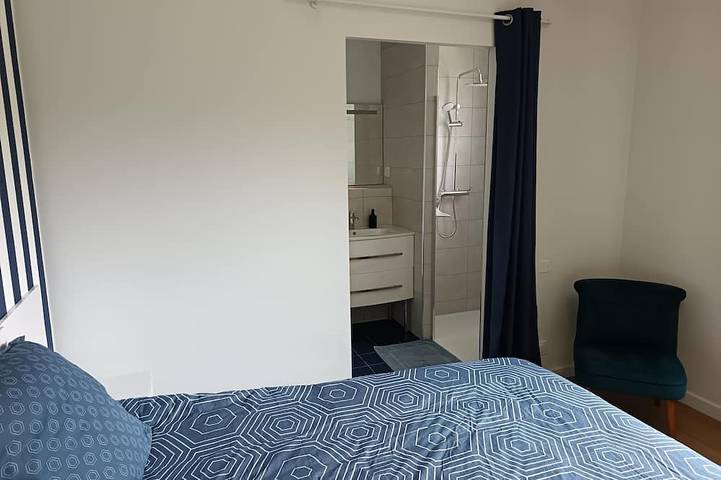 Location de vacances pour 12 personnes, avec jardin à La Boussac - 4