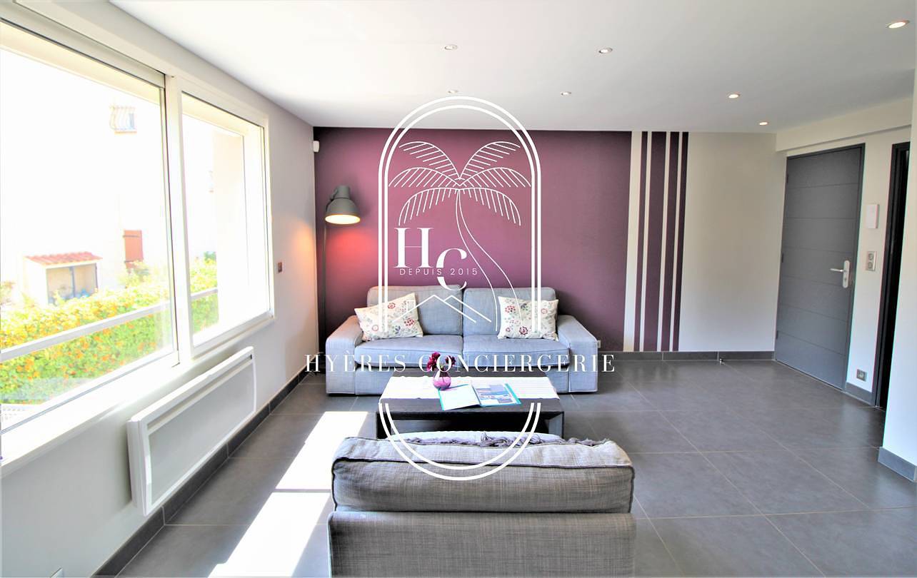 Apartamento vacacional entero, 1er étage Coquet 3 pièces 3 étoiles à 700m la mer Pk Clim Wifi Le pradet in Le Pradet, Region de Toulon