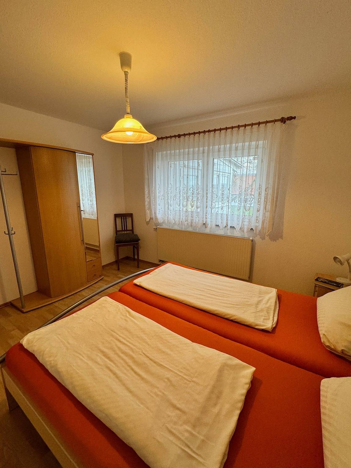 Ganze Wohnung, Fewo Eichhölzle 1, 90qm, 2 Schlafzimmer, max. 4 Personen in Münsingen, Neckar-Alb