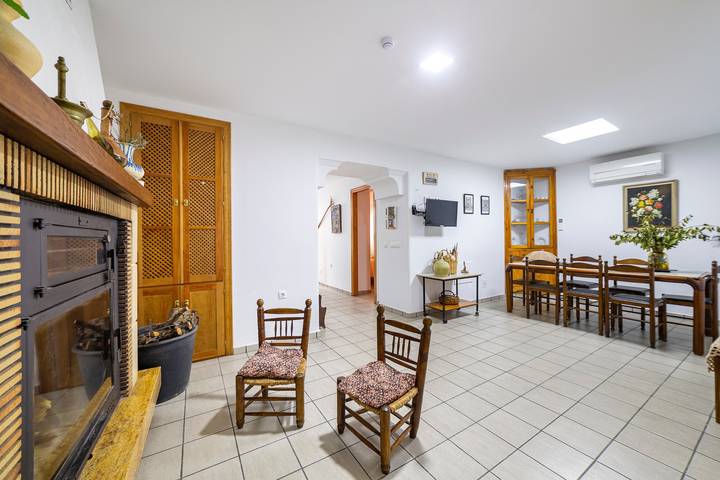 Chalet para 4 personas, con jardín - 1