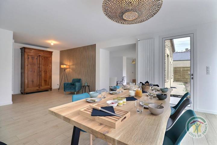 Gîte pour 7 personnes, avec vue ainsi que jardin et terrasse à Pleurtuit - 3