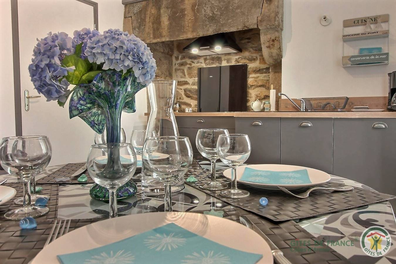 Maison De Vacances pour 4 Personnes dans Saint-Michel-en-Grève, Cotes-d'Armor