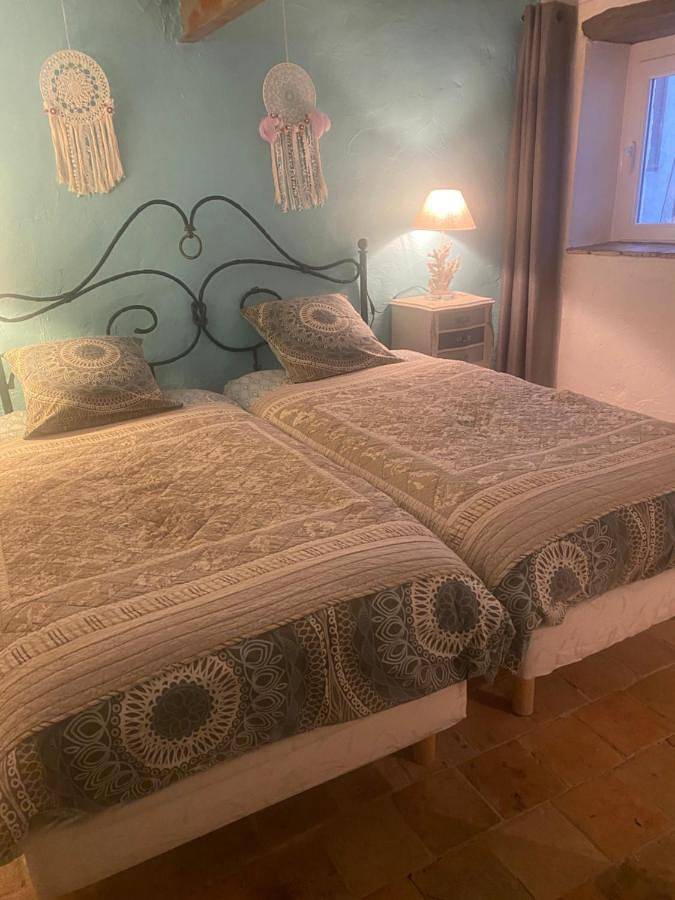 Location de vacances pour 2 personnes à Roquestéron