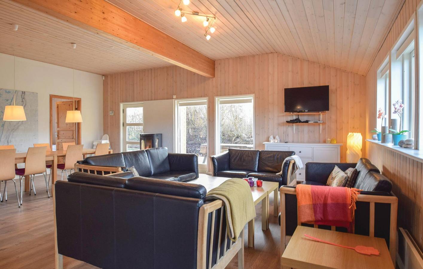 Feriehus for 14 personer med terrasse in Bukkemose, Humble