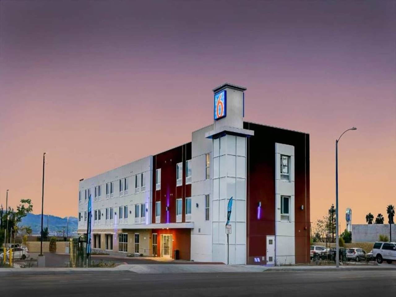Ganze Wohnung, 1 Queensize-Bett | Hörgeräte-barrierefrei (Nsmk) in San Bernardino County