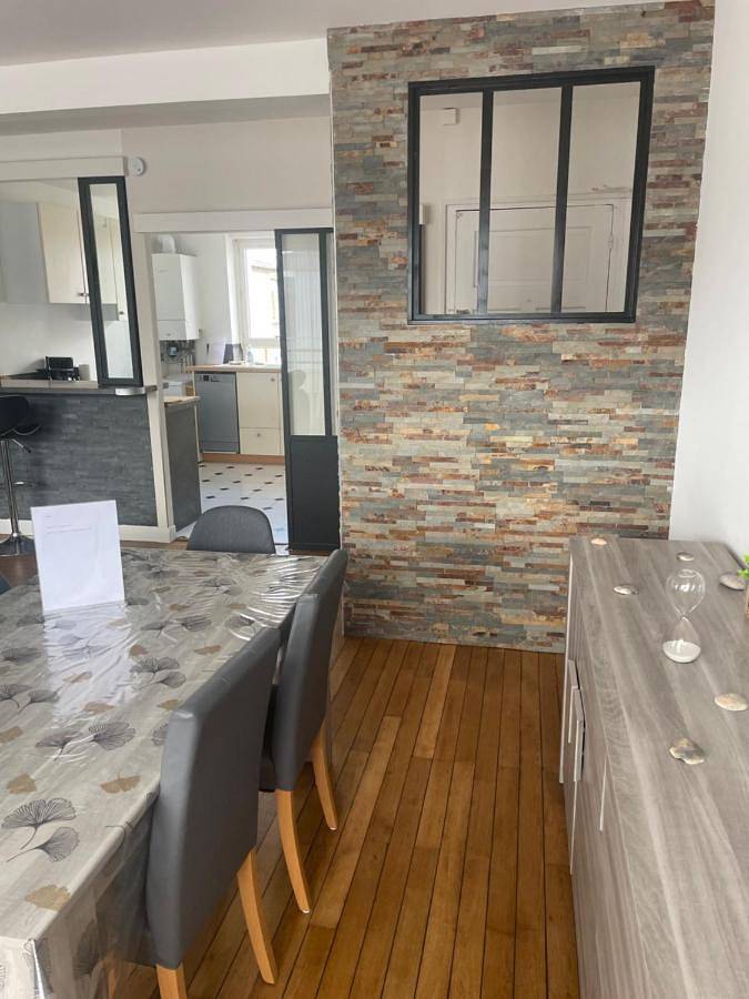 Appartement entier, Jaurès-Pilier rouge/App spacieux/3 chambres/6 pers in Brest, Région de Brest