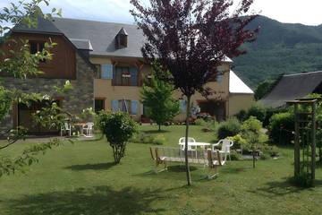 Chambre d’hôte pour 3 personnes, avec jardin à Guchen