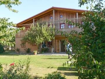 Bauernhof für 3 Personen, mit Sauna und Ausblick sowie Garten, kinderfreundlich in Mecklenburgische Seenplatte