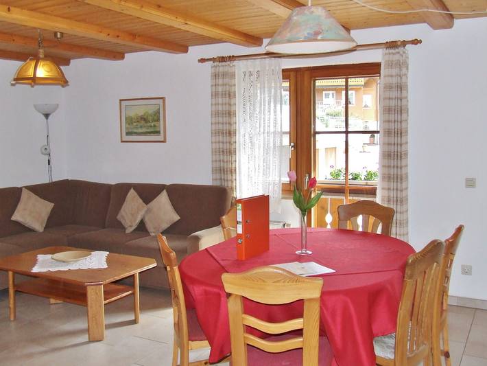 Ferienwohnung für 6 Personen, mit Balkon und Ausblick sowie Sauna und Garten in Todtnauberg (Todtnau) - 2