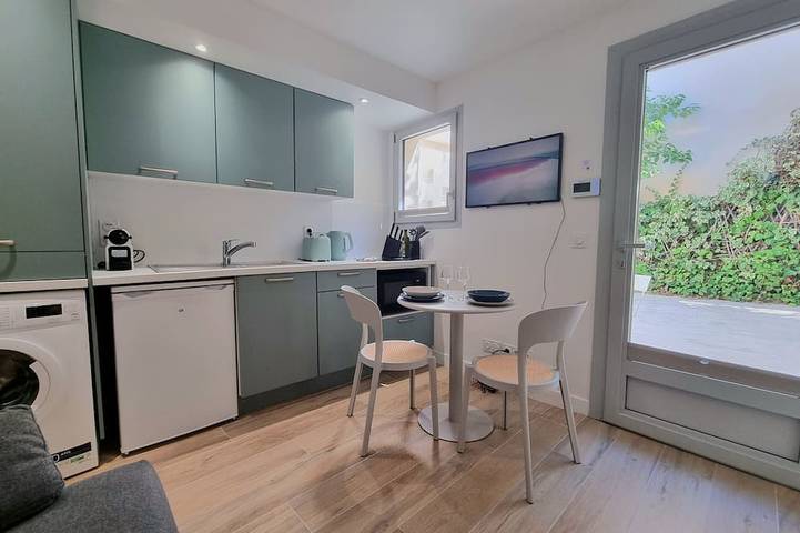 Appartement de vacances pour 3 personnes, avec jardin