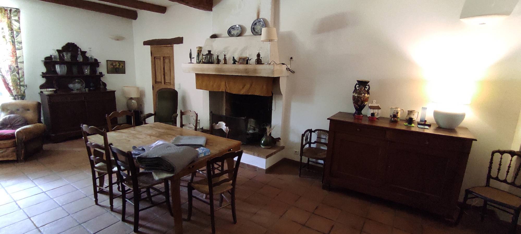 Villa 'Le Mas' avec vue sur la montagne, piscine privée et Wi-Fi in Entrechaux, Parc naturel régional du Mont-Ventoux