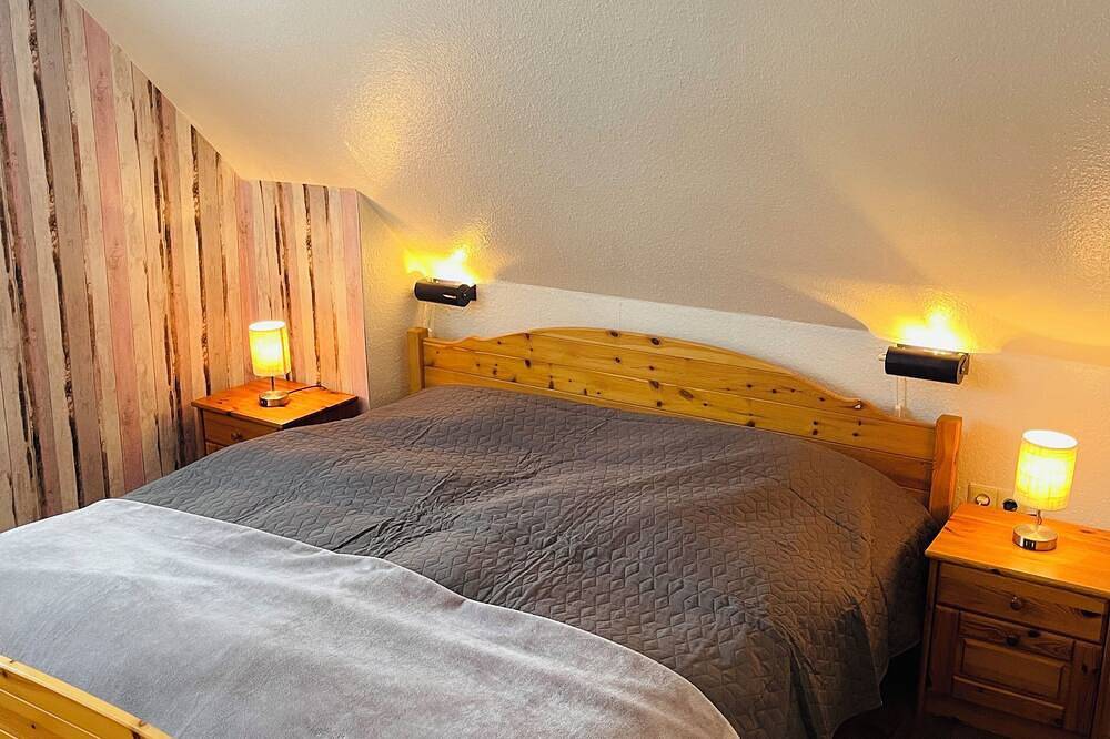 Dat Friesenhuus 1 für 5 Personen in Aurich am Badesee! Haustierfreundlich! in Aurich, Nordseeküste