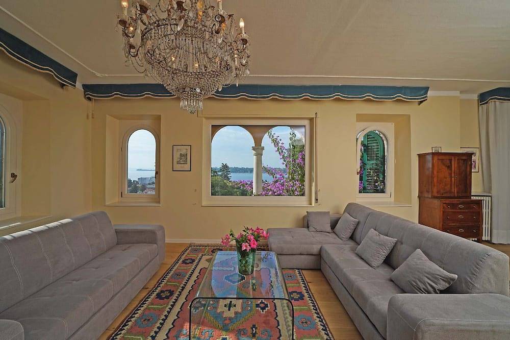 Villa Fiordisole in Salò, Gardasee-Berge