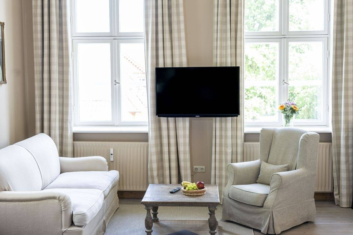 Ganze Ferienwohnung, Herrenhaus Appartement 10 in Lüdersburg, Elbtalaue