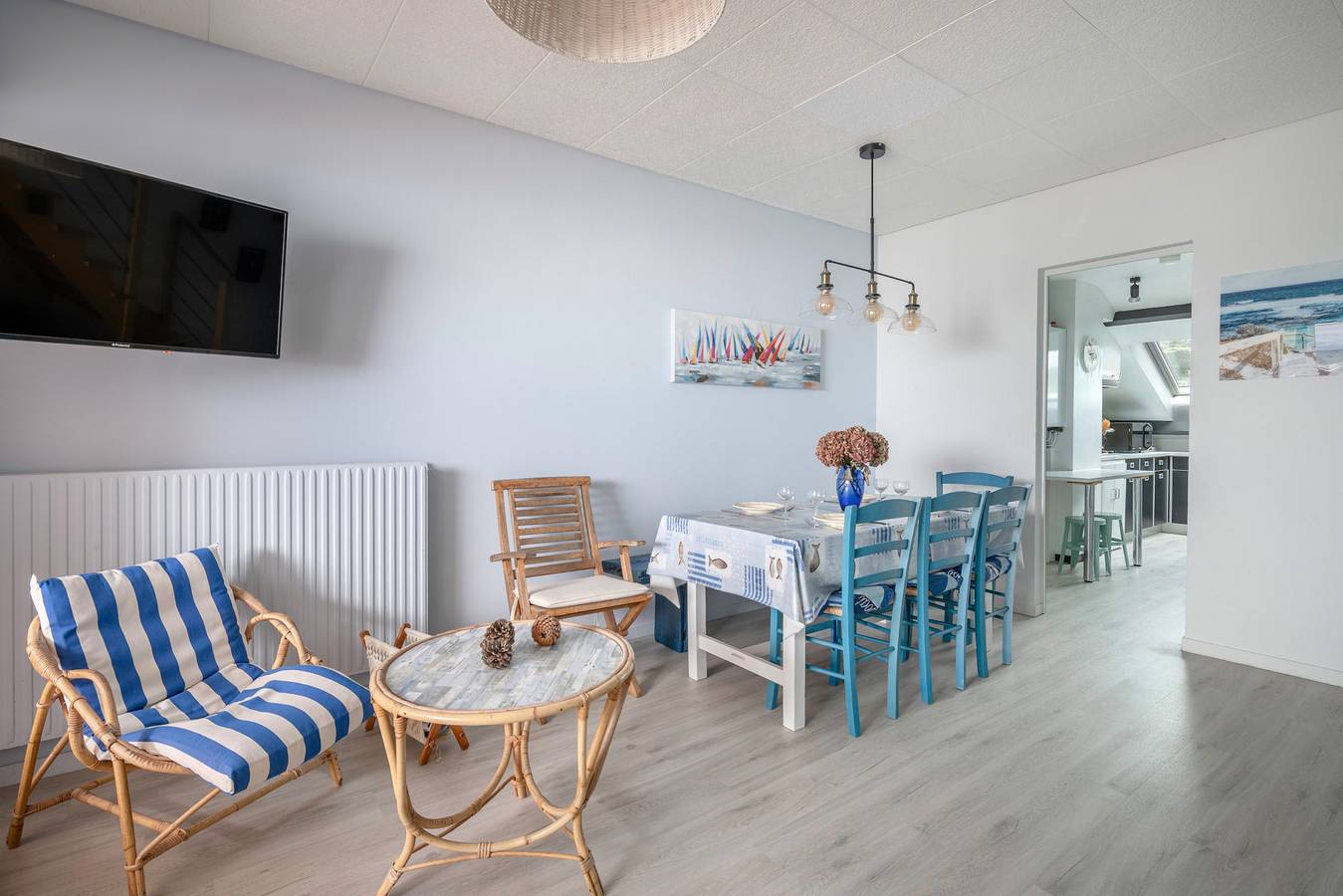Appartement entier, Face à la mer, appartement sous les toits pour 4 in Pornichet, Côte d'Amour