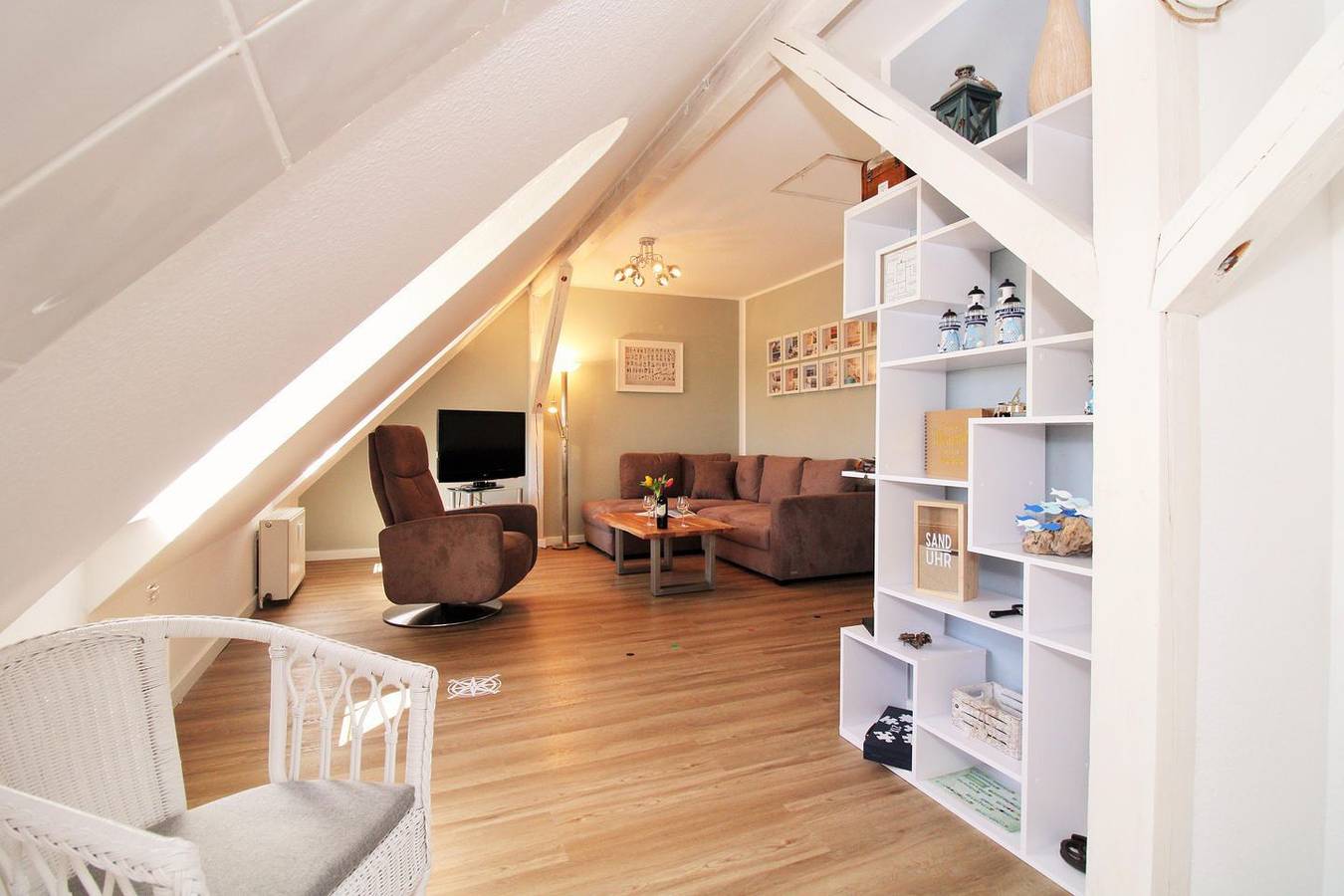 Ganze Wohnung, Res. Wischuer We 37: moderne, sehr geschmackvoll eingerichtete 3 ½-Zimmer-Fewo in Wischuer, Biendorf