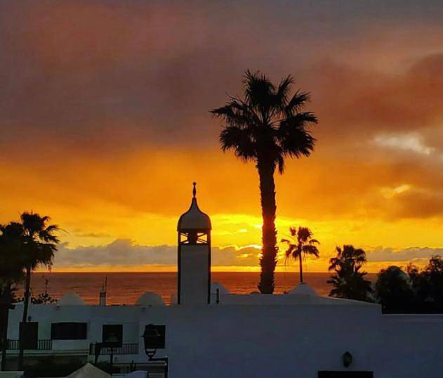 Two-Bedroom House in Costa Teguise, Teguise