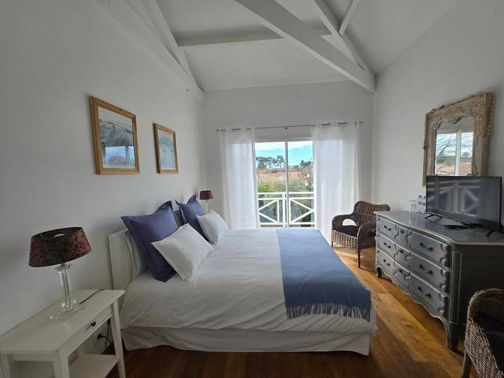 Chambre d’hôte pour 2 personnes, avec balcon ainsi que vue et jardin à Andernos-les-Bains - 4