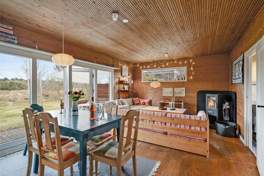 Authentisches Ferienhaus inmitten der Natur nahe dem Strand von Grenaa in Grenå Strand, Grenaa