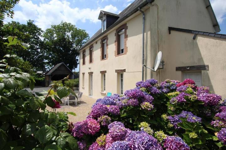 Location de vacances pour 6 personnes, avec jardin, animaux acceptés à Saint-Martin-de-Cenilly - 4