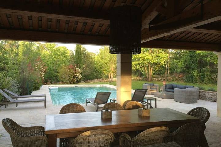 Agriturismo pour 12 personnes, avec jardin à Les Arcs (Var)