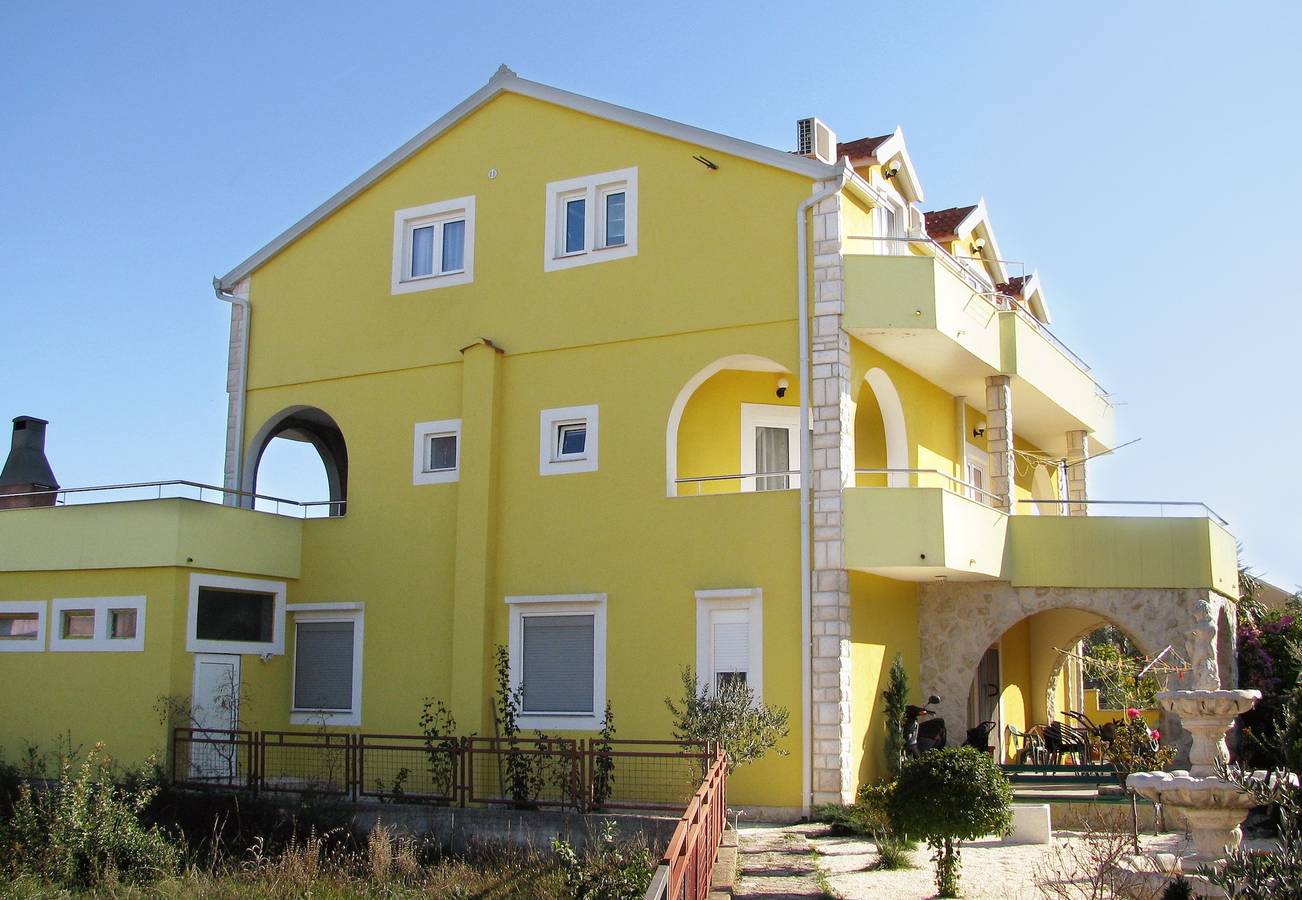 Ganze Wohnung, 1-Zimmer-Ferienwohnung mit Balkon Sibenik A-4166-b in Sibenik, Šibenik-Knin