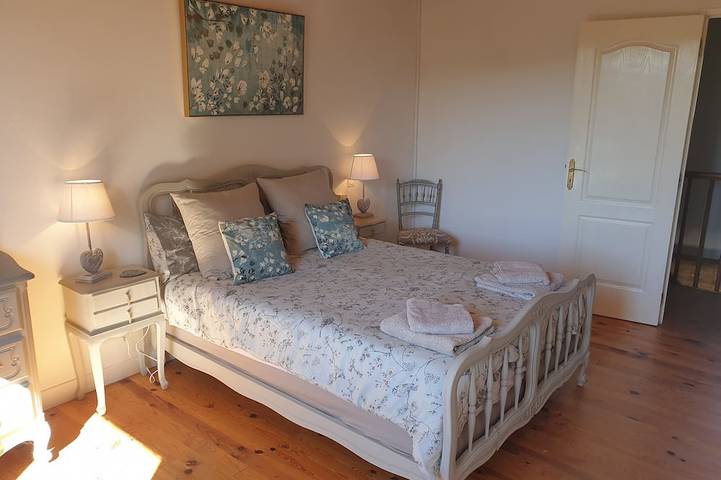 Gîte pour 5 personnes, avec piscine ainsi que balcon et jardin à Fumel - 2