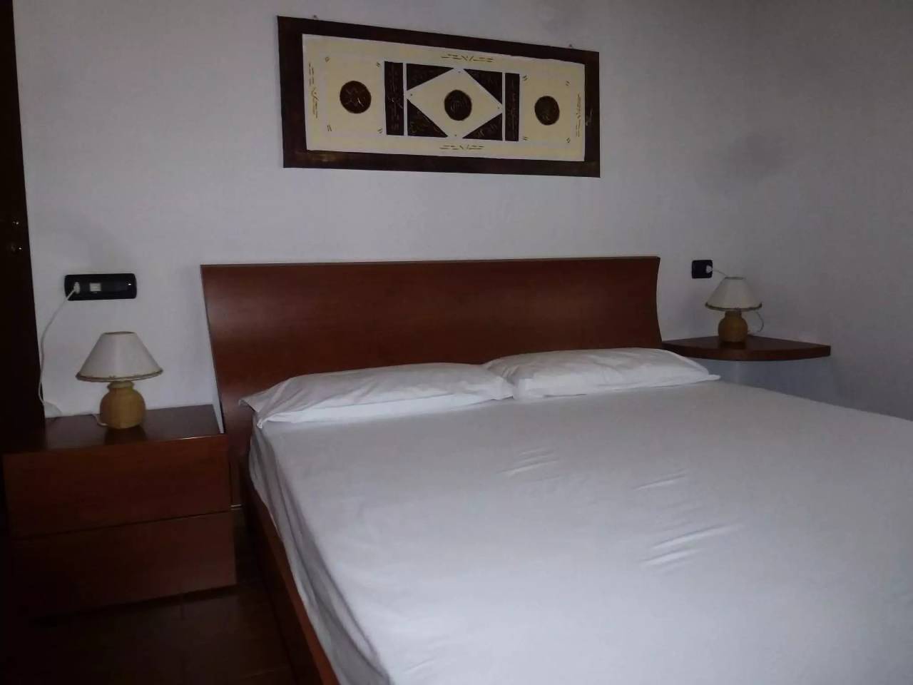 Appartamento intero, 3 Camere 4 Persone in Maccagno, Maccagno con Pino e Veddasca