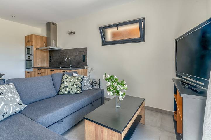 Gîte pour 4 personnes, avec jardin dans l' Isère - 4