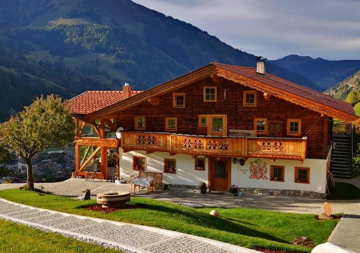 Bauernhof für 4 Personen, mit Terrasse und Whirlpool sowie Garten in Rauris