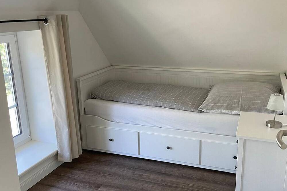 Ferienwohnung Arno - Reetdachhaus Rüxbüll in Welt, Eiderstedt