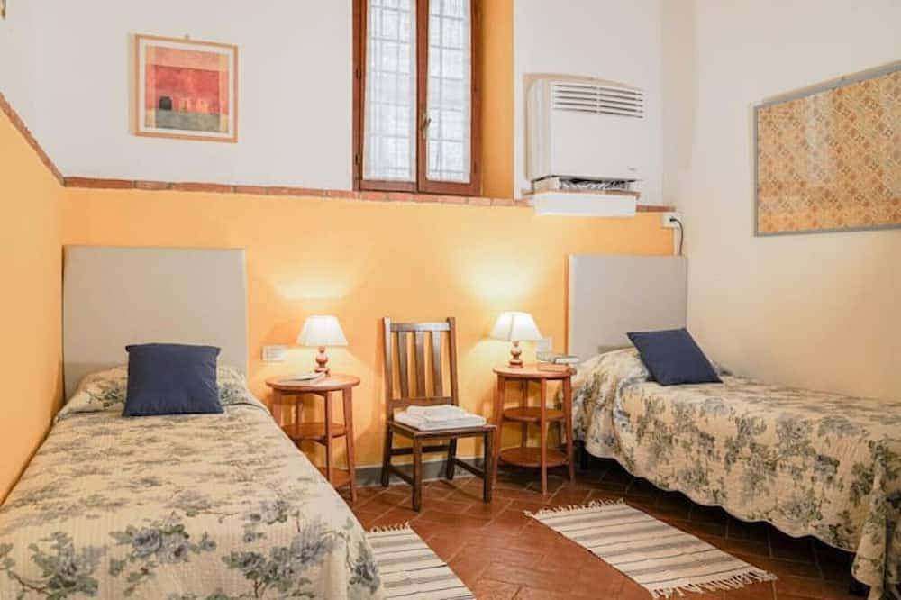 Beautiful Tuscan home between Florence & Siena in San Casciano in Val di Pesa, Firenze province