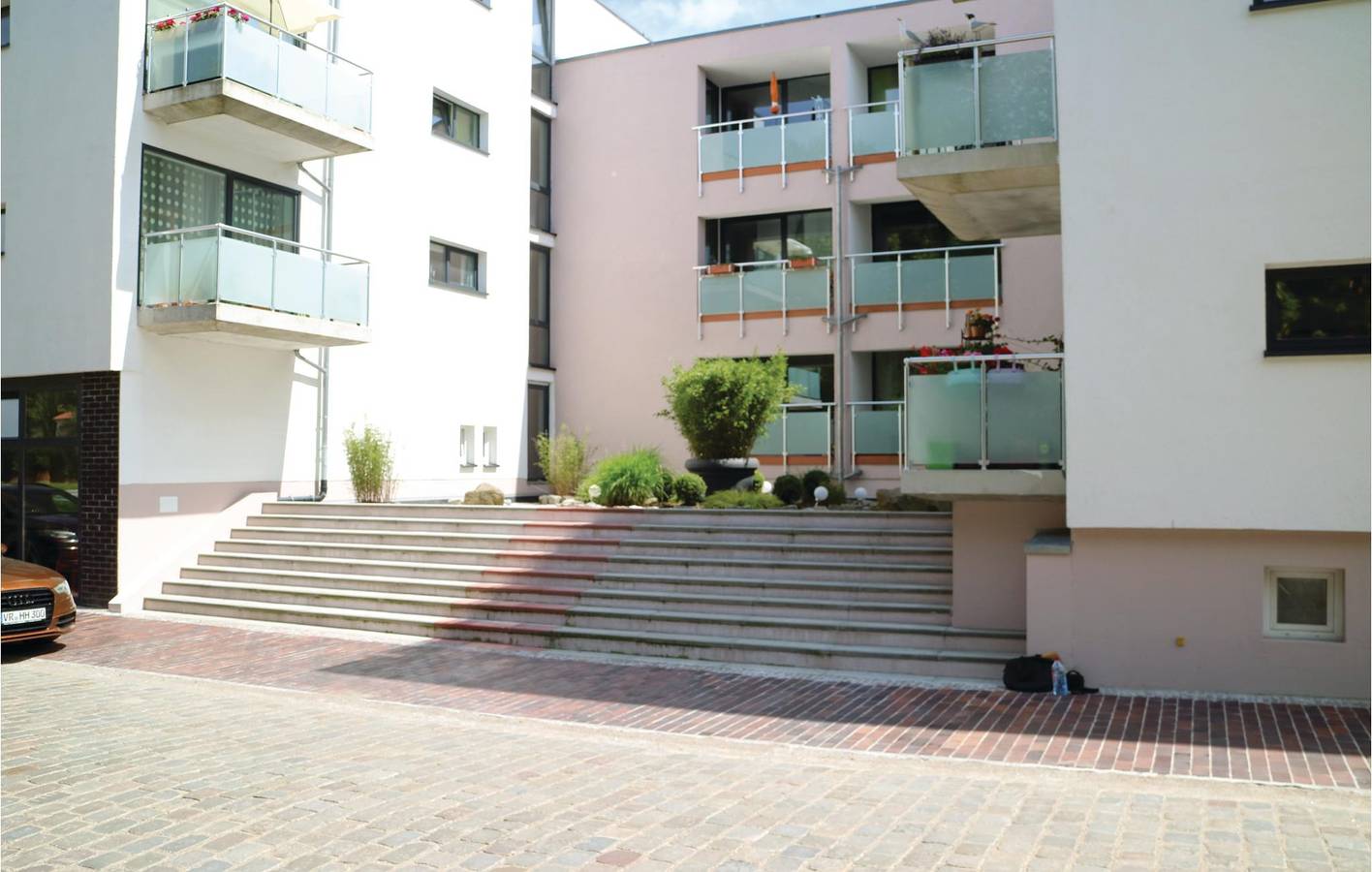 Ganze Ferienwohnung, Rückzugsort am Strand mit Parkplatz, TV und Küche (2km) in Barth, Vorpommern