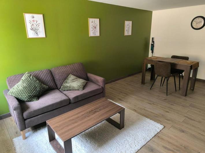 Gîte pour 3 personnes, avec jardin et terrasse à La Chapelle-sur-Loire