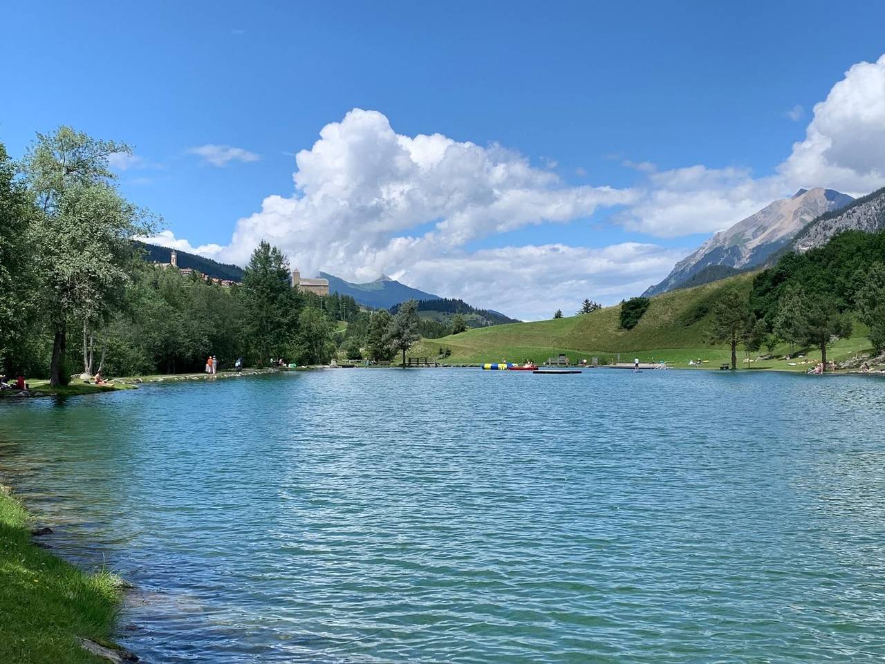 Ganze Ferienwohnung, Cadras 10 - 3 Zimmerwohnung - 4 Betten in Tinzen, Surses